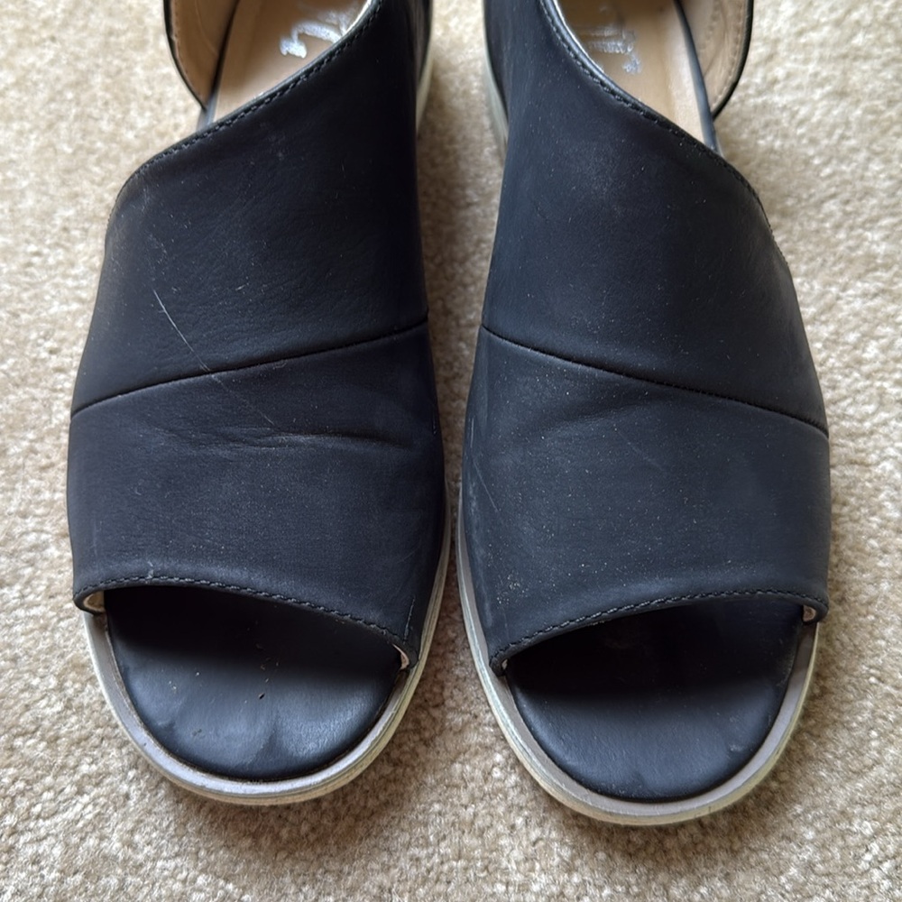 Women’s Black Journee Collection Nakita Sandal - Picture 7 of 10